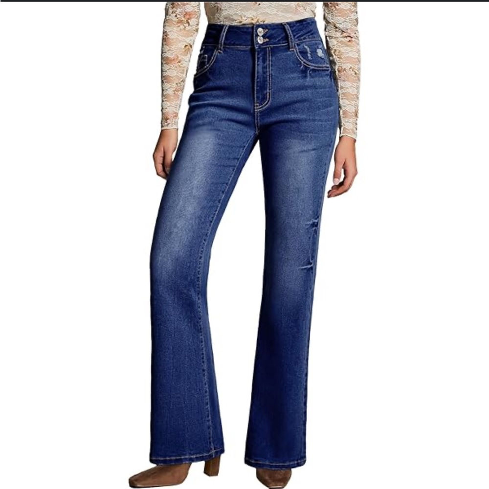 ‼️BOGO Women's Blue straight leg Jeans